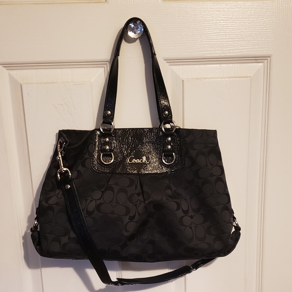 Authentic black Coach Purse Shoulder Handbag